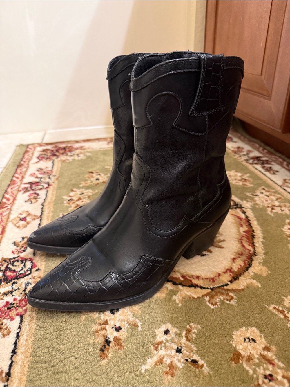 Crown Vintage Black Pointed Toe Western Heeled Boots